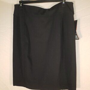 NWT Sofia Vergara Black Skirt Size L